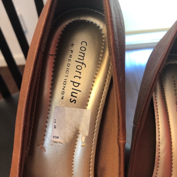 Camel color heels - Picture 2 of 6